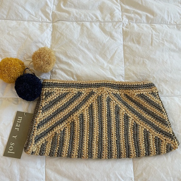 MAR Y SOL
SONIA CLUTCH Brand New with Tag - Picture 2 of 7